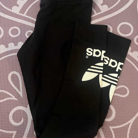 Adidas Black Leggings Athletic Wear - Picture 1 of 2